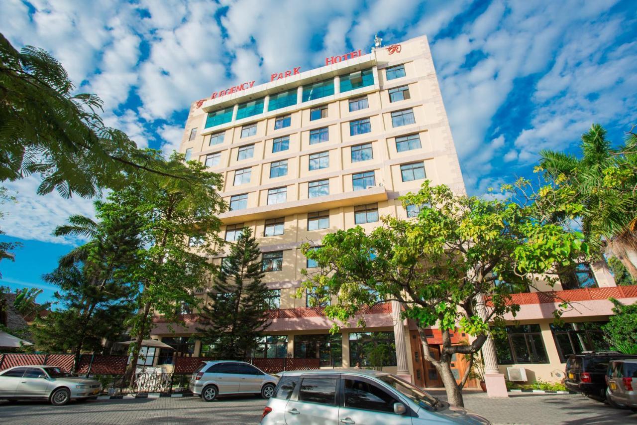 Regency Park Hotel ดาร์เอสซาลาม ภายนอก รูปภาพ