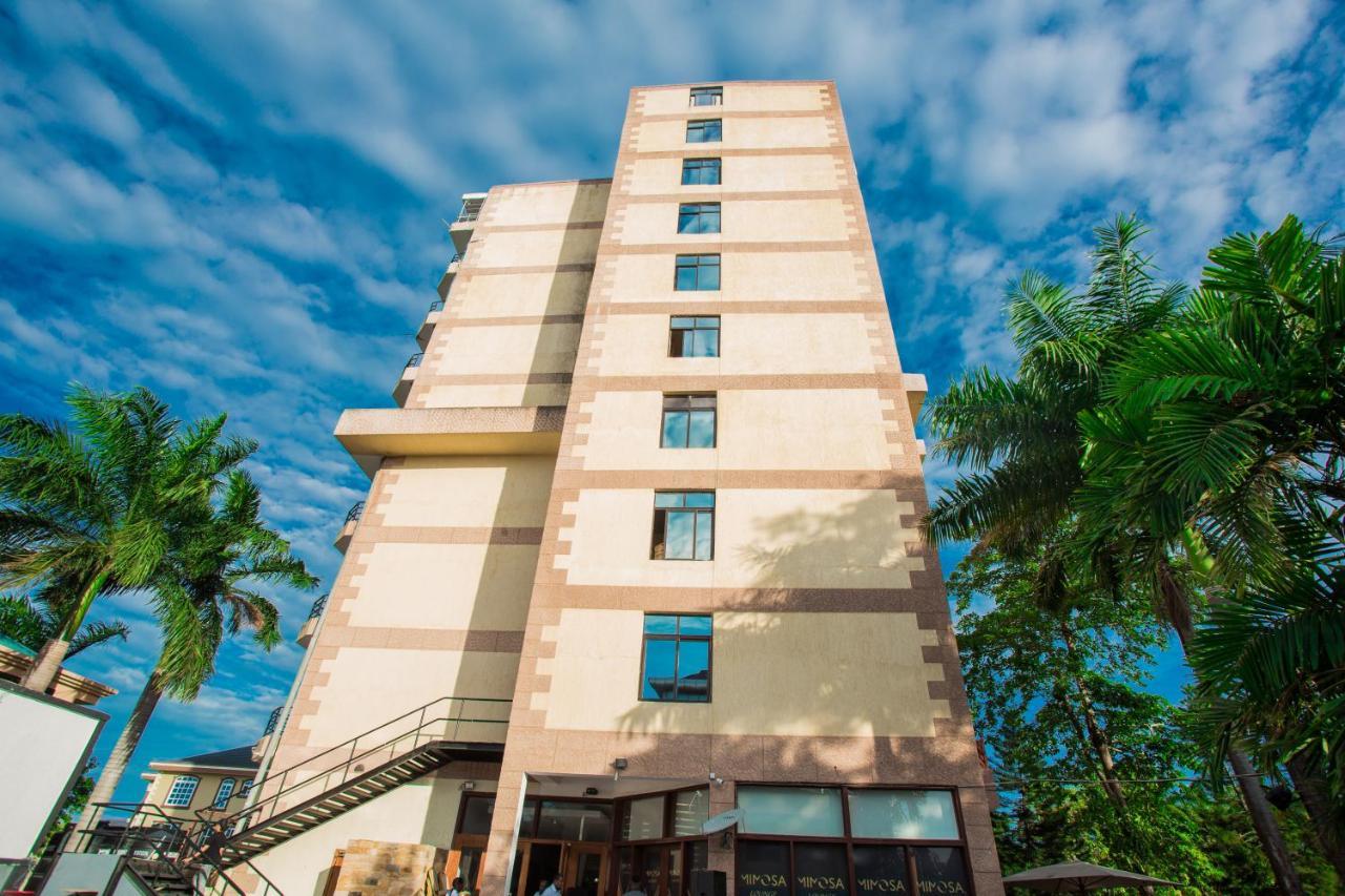 Regency Park Hotel ดาร์เอสซาลาม ภายนอก รูปภาพ